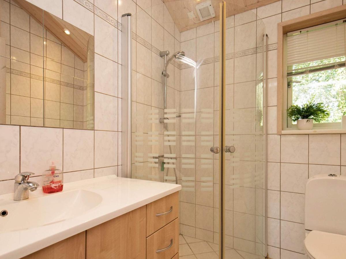8 Person Holiday Home In Gedser Extérieur photo