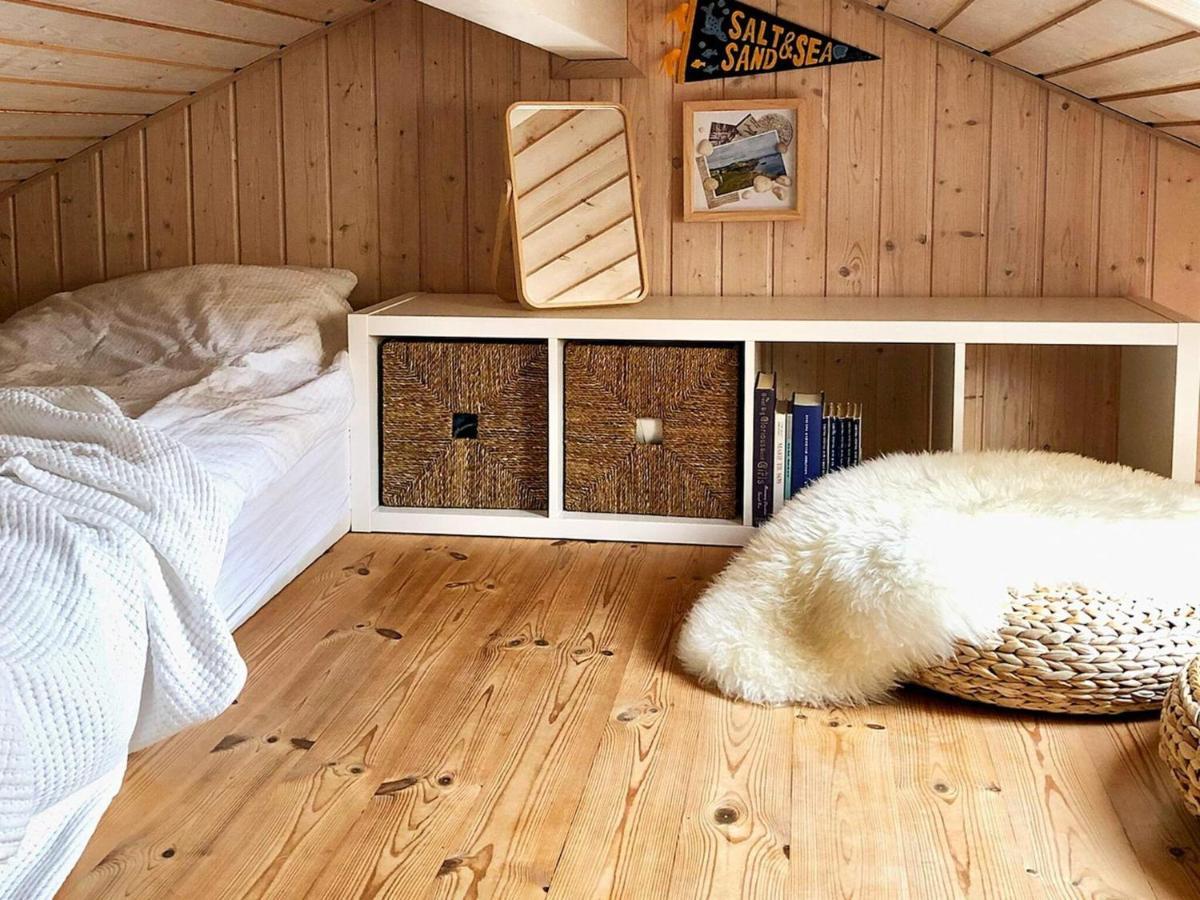 8 Person Holiday Home In Gedser Extérieur photo